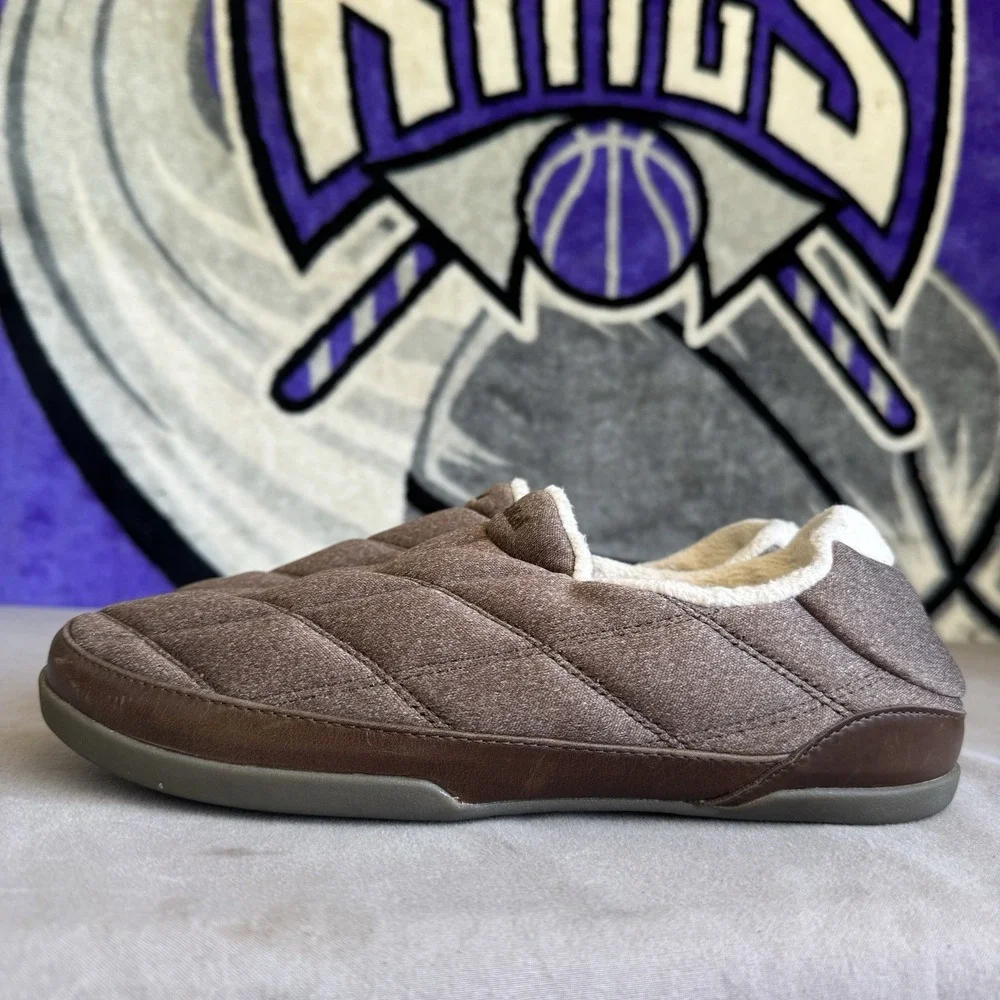 Size 11 - OLUKAI Puku'i Fleece Slippers Men's Toffee